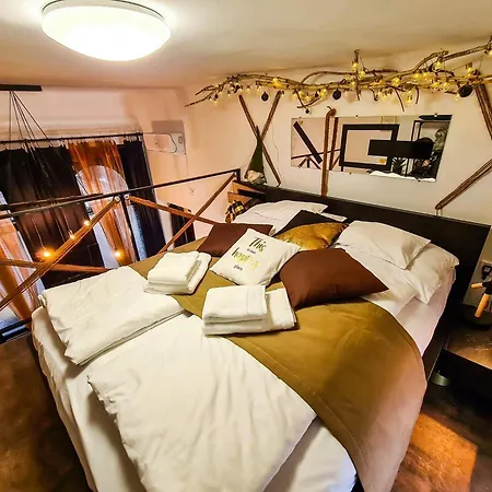 Apartmán Rustic Flat With Perfect Location *