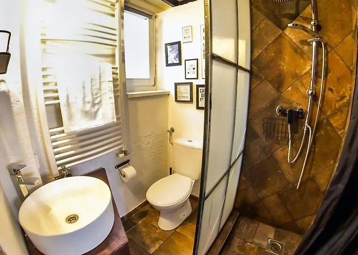 Rustic Flat With Perfect Location Appartement