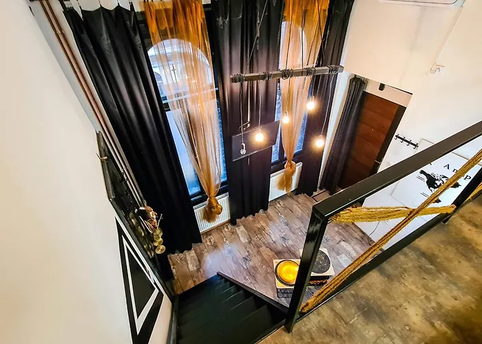 Apartamento Rustic Flat With Perfect Location