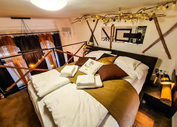 Apartamento Rustic Flat With Perfect Location *