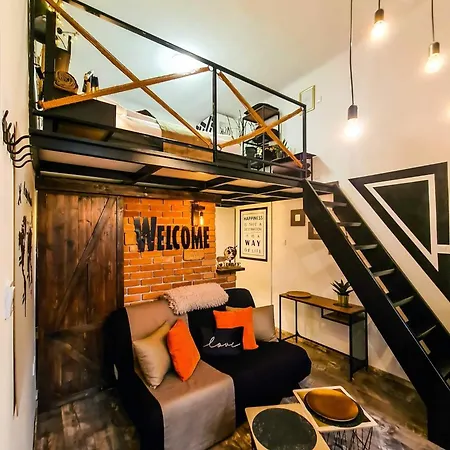 Rustic Flat With Perfect Location アパート *